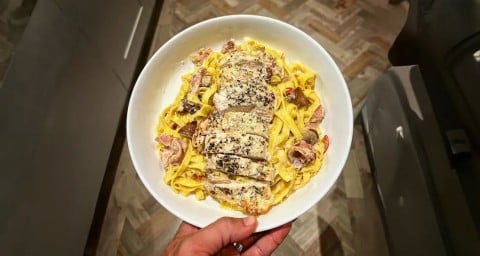 low-cal-chicken-and-bacon-carbonara